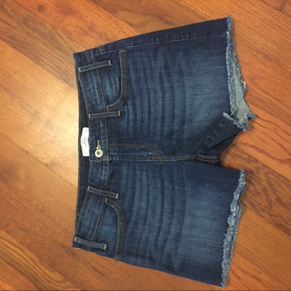 Levi Shorts! - Picture 2 of 5